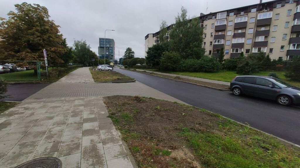 Ramaus eismo gatvė prie Vilniaus rajono centrinės poliklinikos (J. Baltrušaičio g.) - Tänav - ehituse fotod