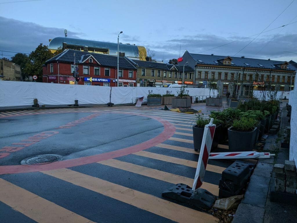 Āgenskalna tirgus laukums (Nometņu iela 64) - Parkas - statybų nuotraukos