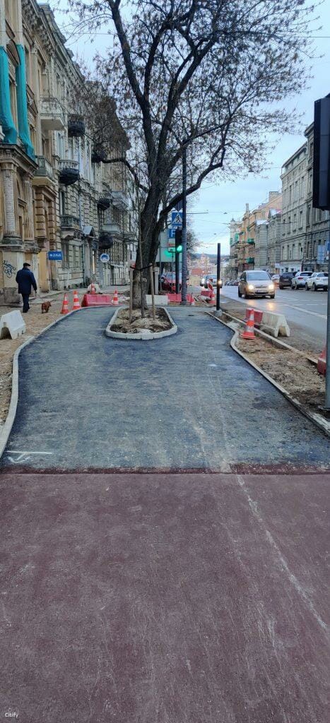 Algirdo g. dviračių takas (Algirdo g.) - Jalgrattatee, Tänav - ehituse fotod