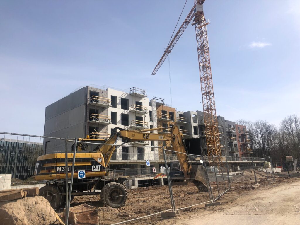 Europos sodas 1 etapas (Europos pr. 4) - Multi apartment - construction photos