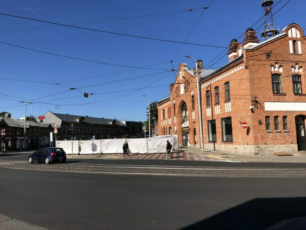 Āgenskalna tirgus laukums (Nometņu iela 64) - Parkas - statybų nuotraukos