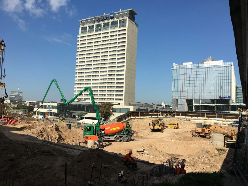 Artery (Konstitucijos pr. 18B) - Biroju centrs - būvdarbu attēli