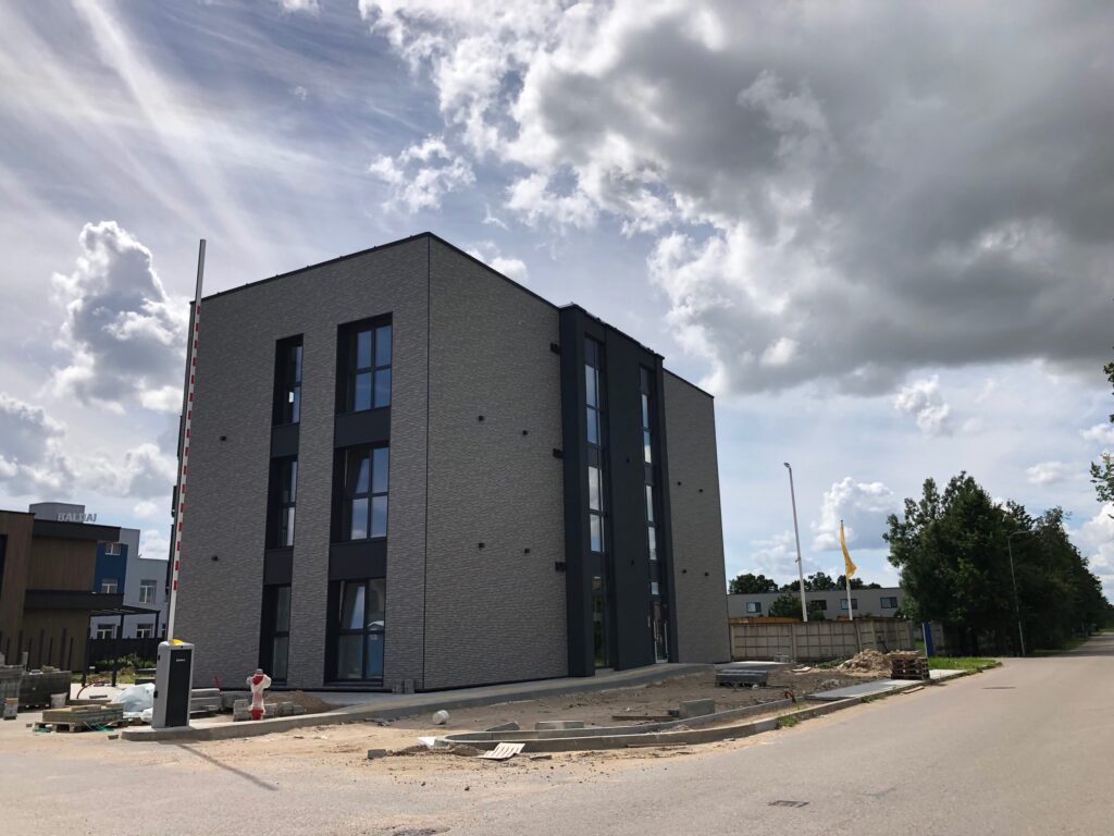 Ąžuolio namai 2 etapas (Povilo Revento g.) - Daugiabutis - statybų nuotraukos