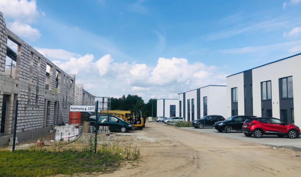 22 kaimynai (Kaimynų g. 157) - Ridaelamu - ehituse fotod