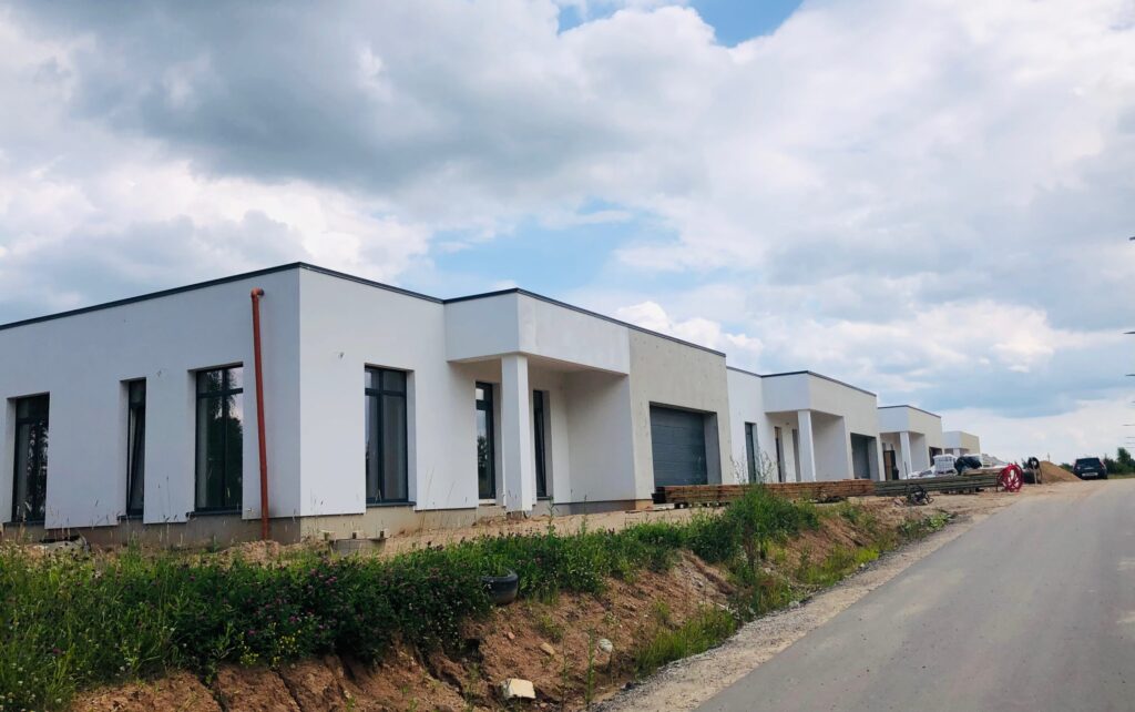 Moluvėnų g. 2, 4, 6, 8, 26, 28, 30, 32, Rykantų g. 7, 9 (Moluvėnų g. 2, 4, 6, 8, 26, 28, 30, 32, Rykantų g. 1, 3, 7, 9) - Private house community - construction photos