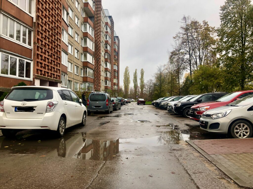 Statybininkų pr., Žardininkų g. kiemų sutvarkymas (Statybininkų pr., Žardininkų g.) - Kelias - statybų nuotraukos
