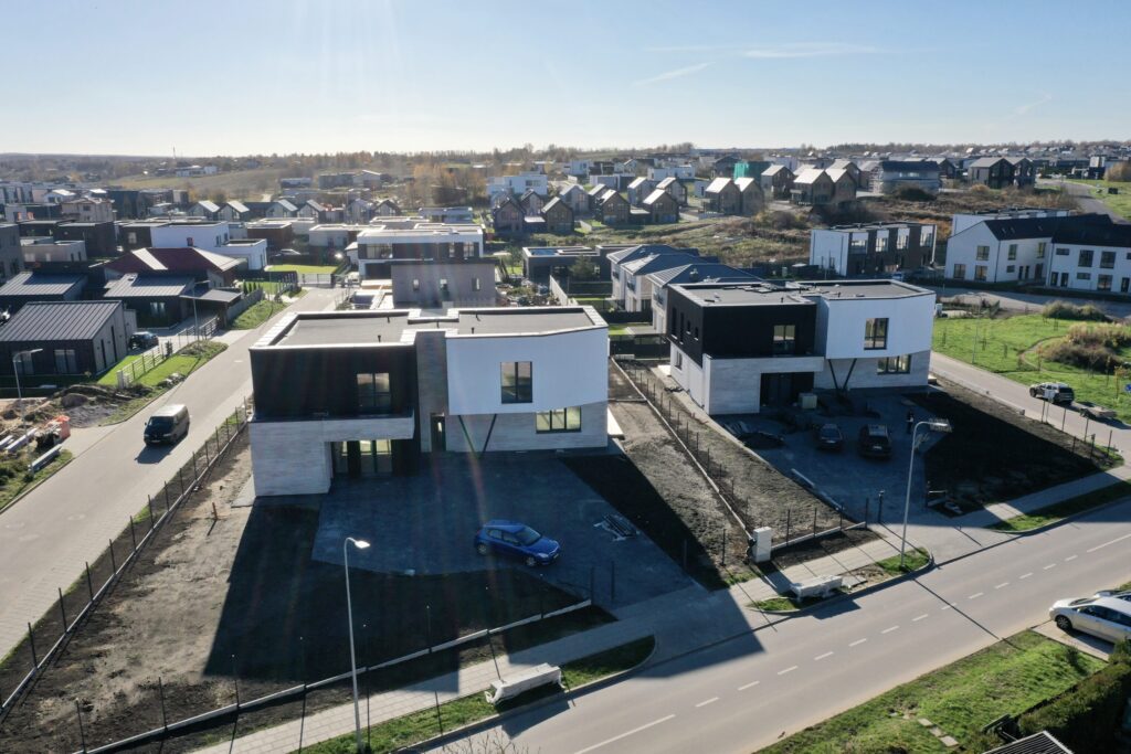 Armėnų namai (Armėnų g. 2, 14, 19 / Savičiūnų g. 3, 5, 7) - Row housing - construction photos