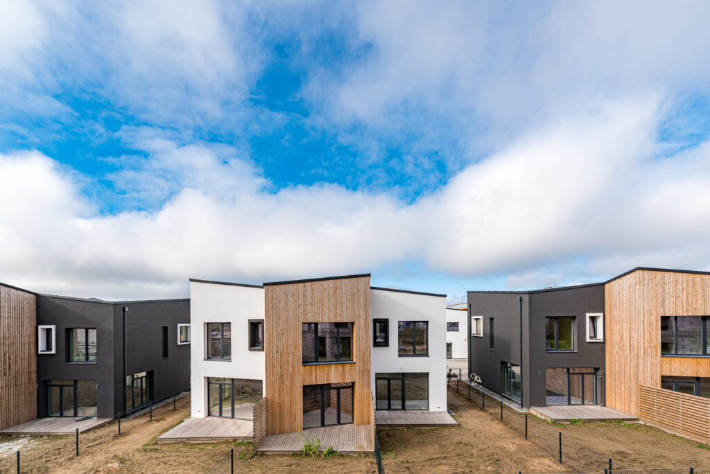 Kalnėnų TRIO 1-2 etapai (Albanų g. 12, 14) - Row housing - construction photos