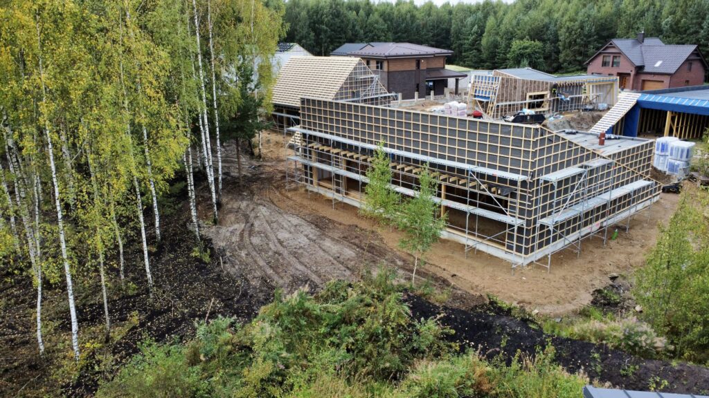 Live in wood (Šumsko g. 312, 314, 316, 318) - Private house community - construction photos