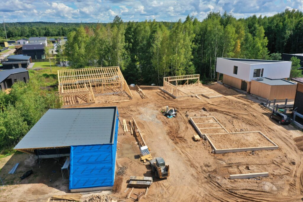 Live in wood (Šumsko g. 312, 314, 316, 318) - Private house community - construction photos