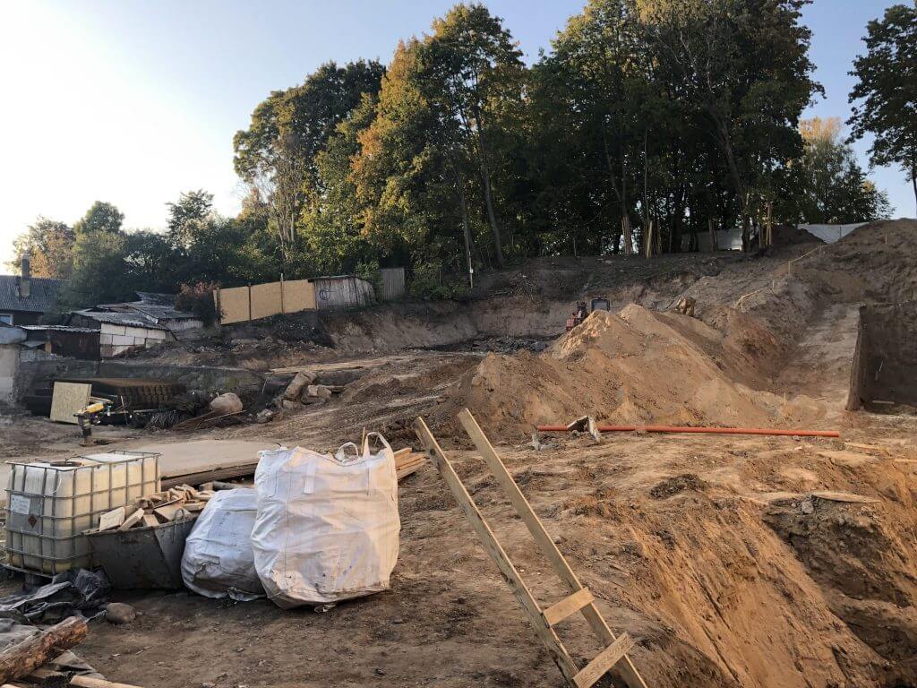 Vilniaus monmartras (Polocko g. 26) - Daudzdzīvokļu nams - būvdarbu attēli