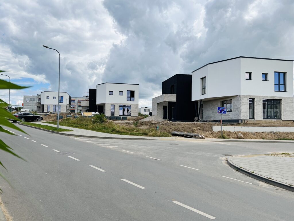 Armėnų namai (Armėnų g. 2, 14, 19 / Savičiūnų g. 3, 5, 7) - Row housing - construction photos