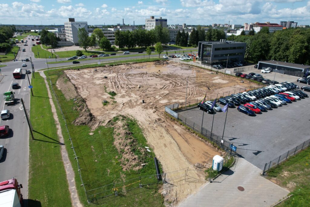 Daimonda Taikos pr. (Taikos pr. 131E) - Autoteenindus - ehituse fotod