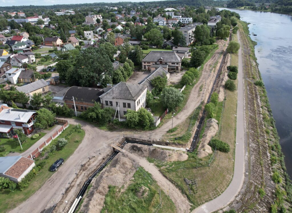 Nemuno krantinės gatvė (Nemuno krantinės g.) - Jalgrattatee, Tänav - ehituse fotod