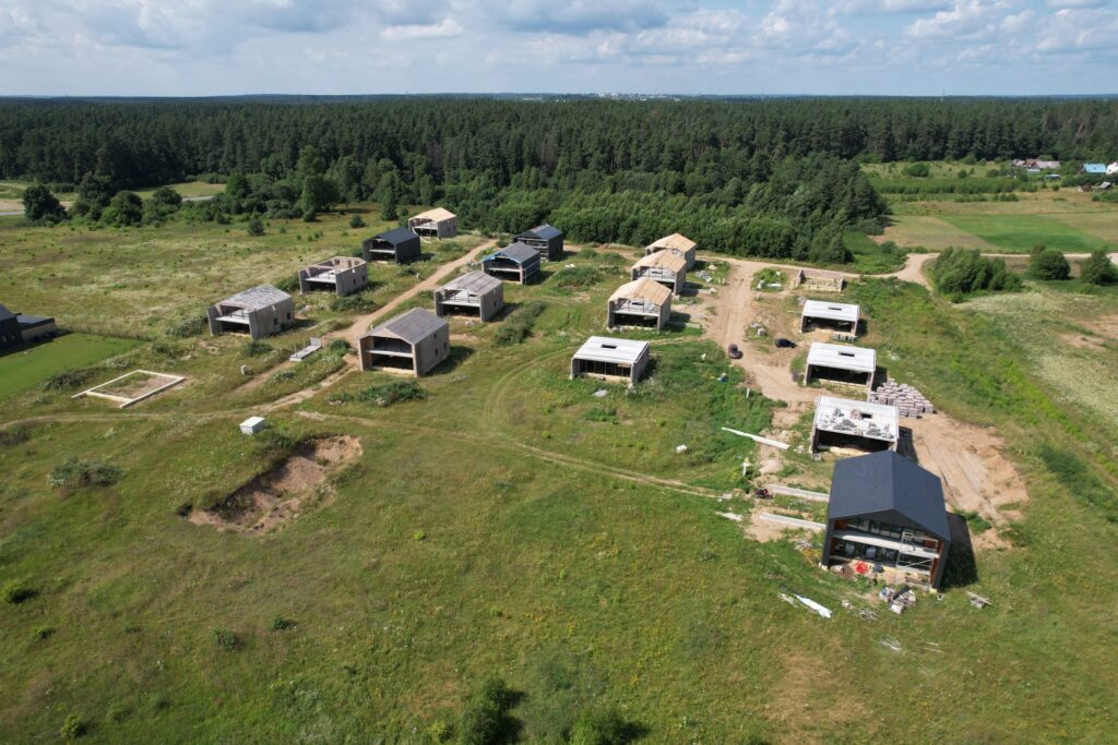 Alksnių g. 2, 4, 6, 7, 8, 9, 10, 11, 12, 13, 14, 15, 16, 18, 20, 22, 24, 26 (Alksnių g. 2, 4, 6, 7, 8, 9, 10, 11, 12, 13, 14, 15, 16, 18, 20, 22, 24, 26) - Private house community - construction photos