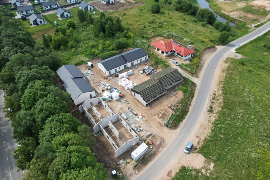 Užutrakio namai (Užutrakio g. 2, 2A, 2B, 4) - Row housing - construction photos