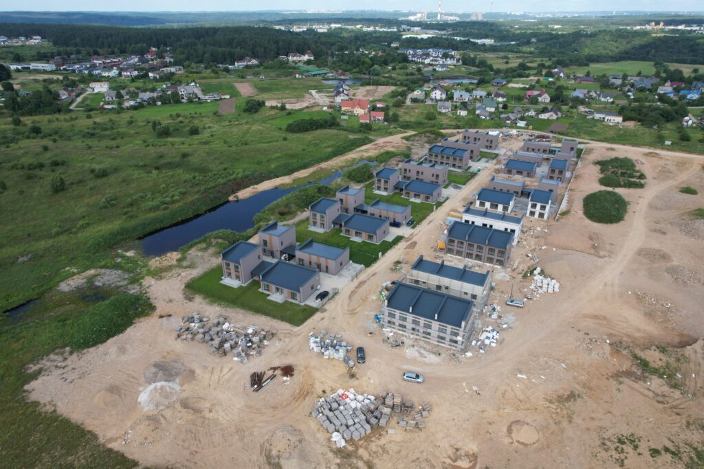 Vokeriai (Antano Samuolio g. 2, 3, 4, 5, 6, 7, 8, 9, 10, 11, 12, 13, 14, 15, 16, 17, 18, 19) - Ridaelamu - ehituse fotod