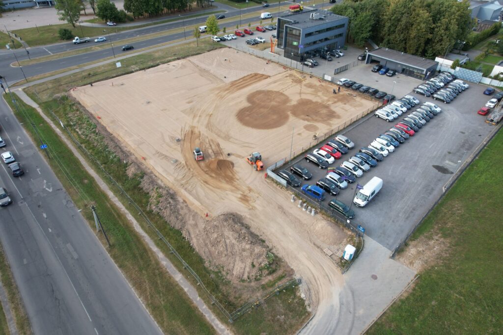 Daimonda Taikos pr. (Taikos pr. 131E) - Autoteenindus - ehituse fotod