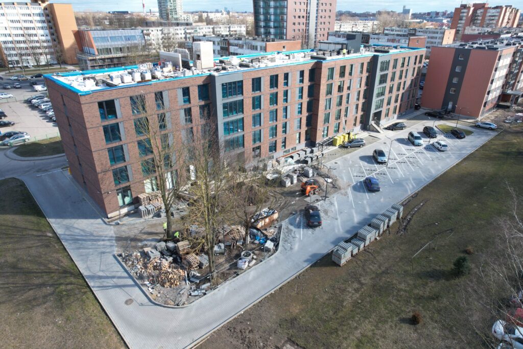 Taikos pr. 30 (Taikos pr. 30) - Daugiabutis - statybų nuotraukos