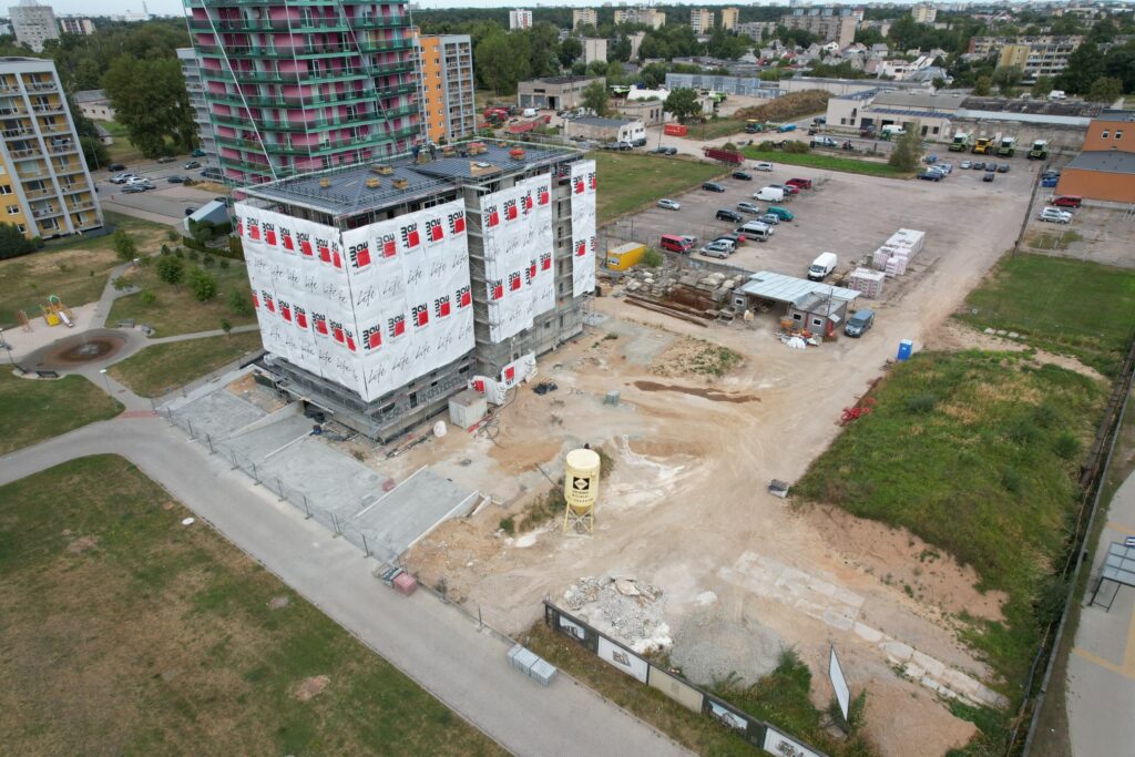 Ąžuolų namai (Verkių g. 48) - Multi apartment - construction photos