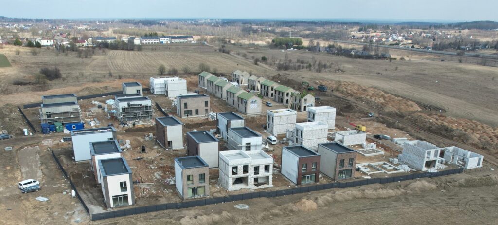 Hetitų g. namai (Hetitų g. 1, 2, 3, 4, 5, 6, 7, 8, 9, 10, 11, 12, 14, 16, 22, 24, 26, 28, 32, 33, 34, 35, 36, 37, 39, 41, 43, 47, 49) - Private house community - construction photos