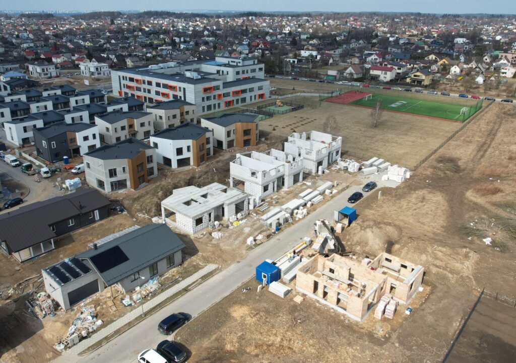 Kalnėnų TRIO 3 etapas (Albanų g. 36) - Row housing - construction photos