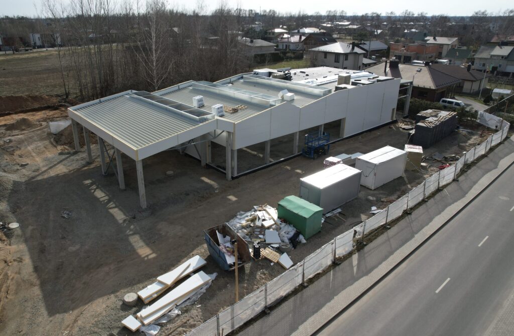 Žalia stotelė Petruičio g. (J. Petruičio g. 1) - Shopping center - construction photos