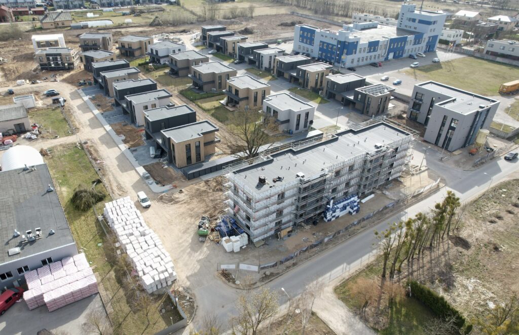 Ąžuolio namai 2 etapas (Povilo Revento g.) - Daugiabutis - statybų nuotraukos