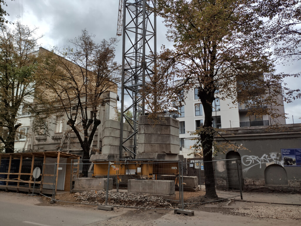 Baltas Lapas Mindaugo 4 etapas (Aguonų g. 17) - Multi apartment - construction photos