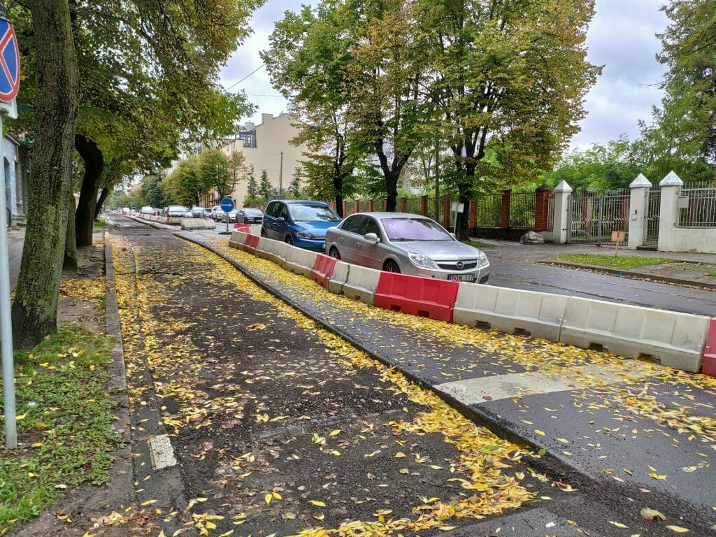 Algirdo g. dviračių takas (Algirdo g.) - Jalgrattatee, Tänav - ehituse fotod