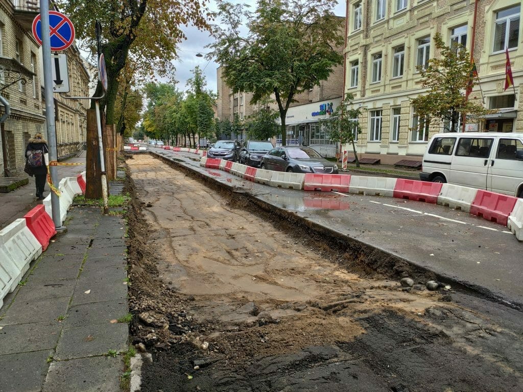 Algirdo g. dviračių takas (Algirdo g.) - Jalgrattatee, Tänav - ehituse fotod