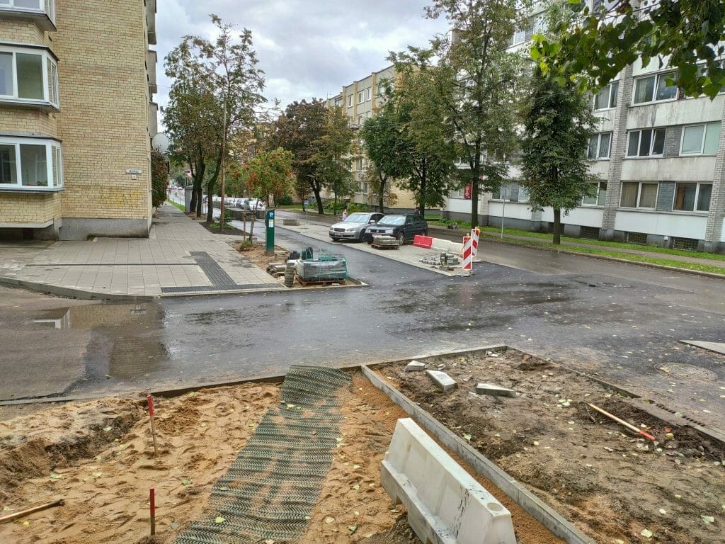 Algirdo g. dviračių takas (Algirdo g.) - Jalgrattatee, Tänav - ehituse fotod