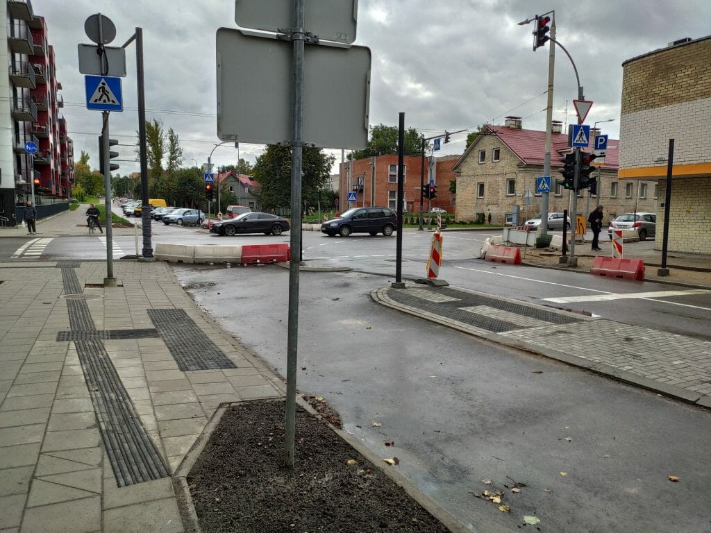 Algirdo g. dviračių takas (Algirdo g.) - Jalgrattatee, Tänav - ehituse fotod