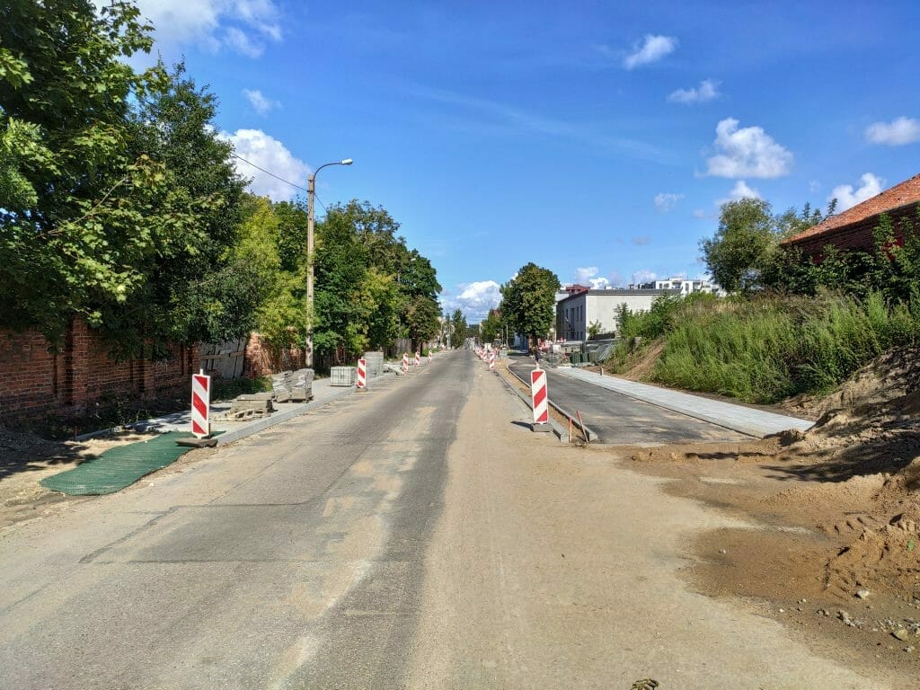 Algirdo g. dviračių takas (Algirdo g.) - Jalgrattatee, Tänav - ehituse fotod