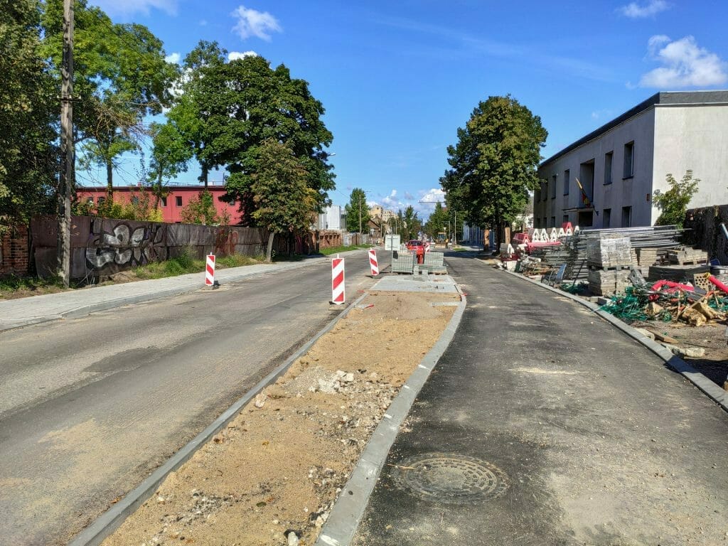 Algirdo g. dviračių takas (Algirdo g.) - Jalgrattatee, Tänav - ehituse fotod