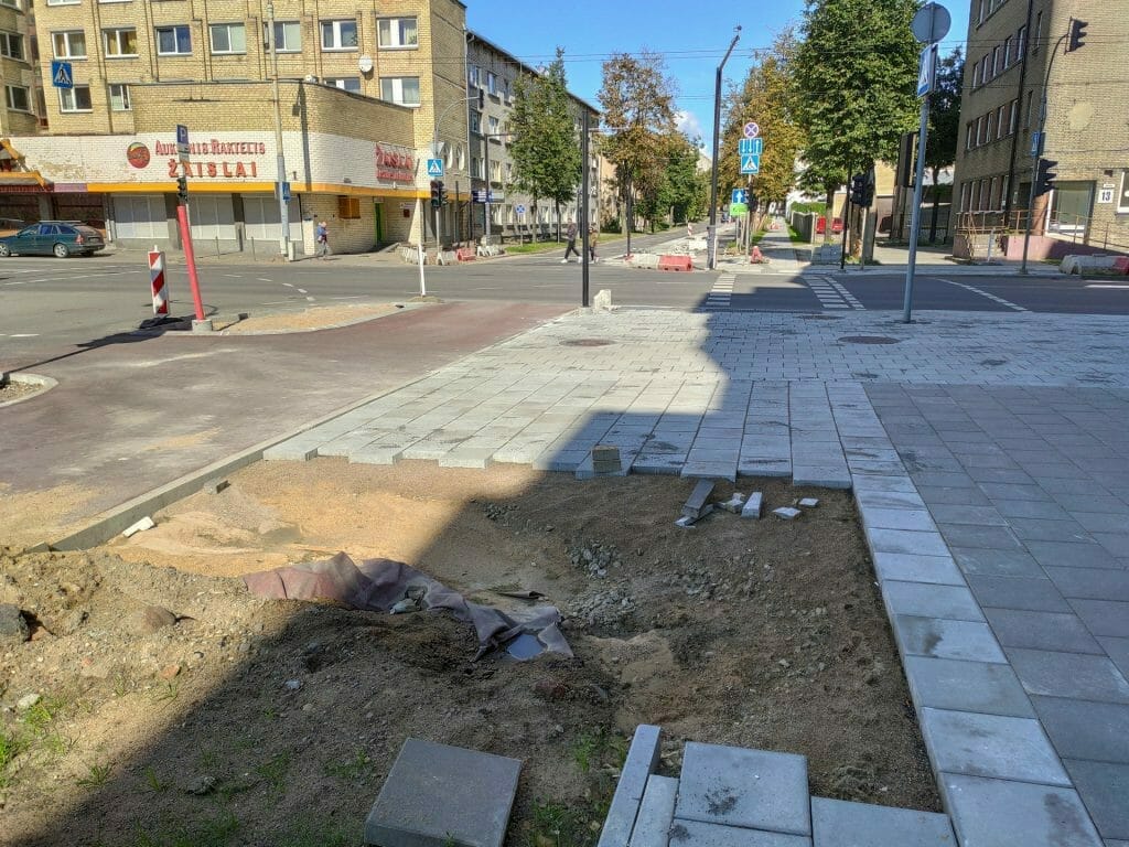 Algirdo g. dviračių takas (Algirdo g.) - Jalgrattatee, Tänav - ehituse fotod