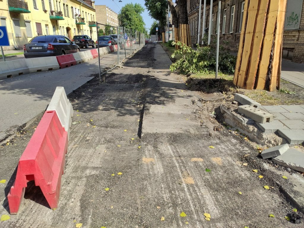 Algirdo g. dviračių takas (Algirdo g.) - Jalgrattatee, Tänav - ehituse fotod