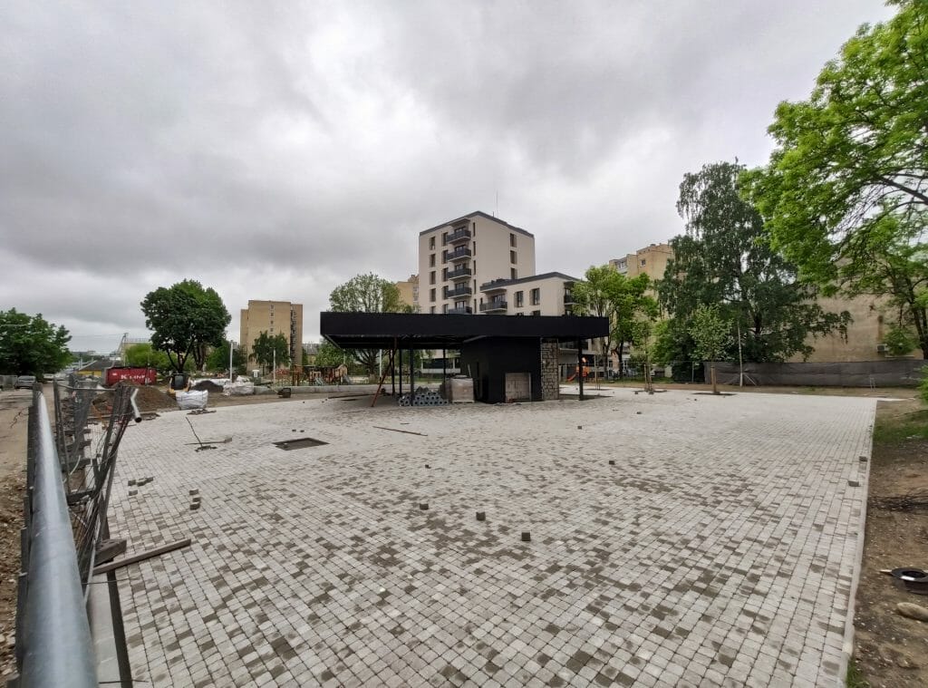 Amatų skveras (Amatų g.) - Väljak - ehituse fotod