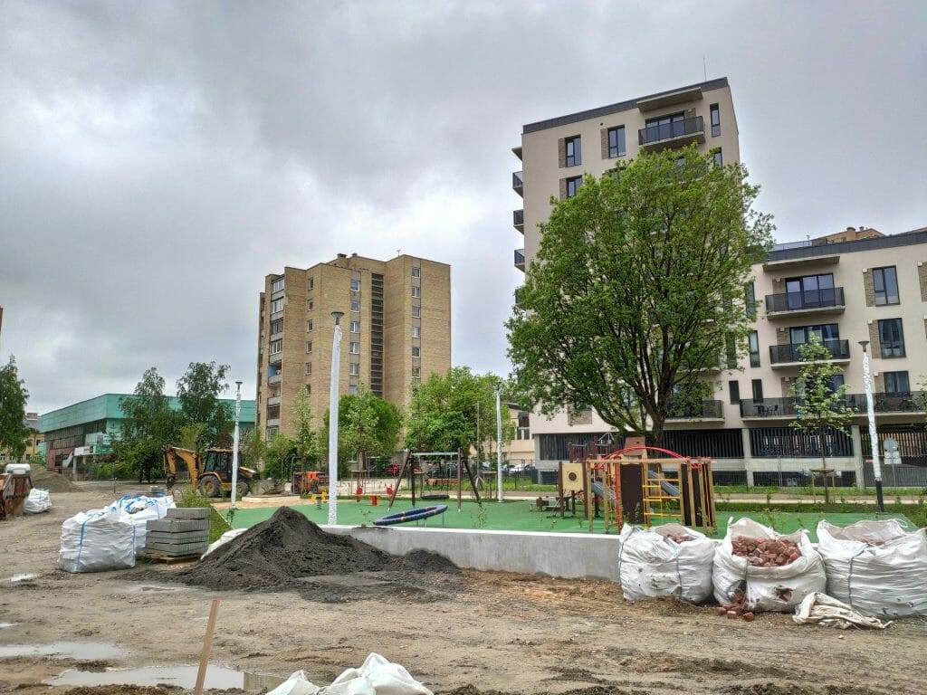 Amatų skveras (Amatų g.) - Väljak - ehituse fotod