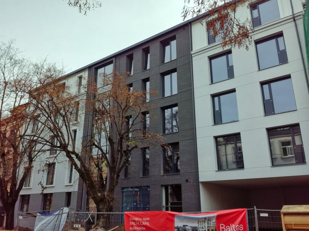 Baltas lapas Mindaugo 1 etapas (Aguonų g. 17) - Multi apartment - construction photos