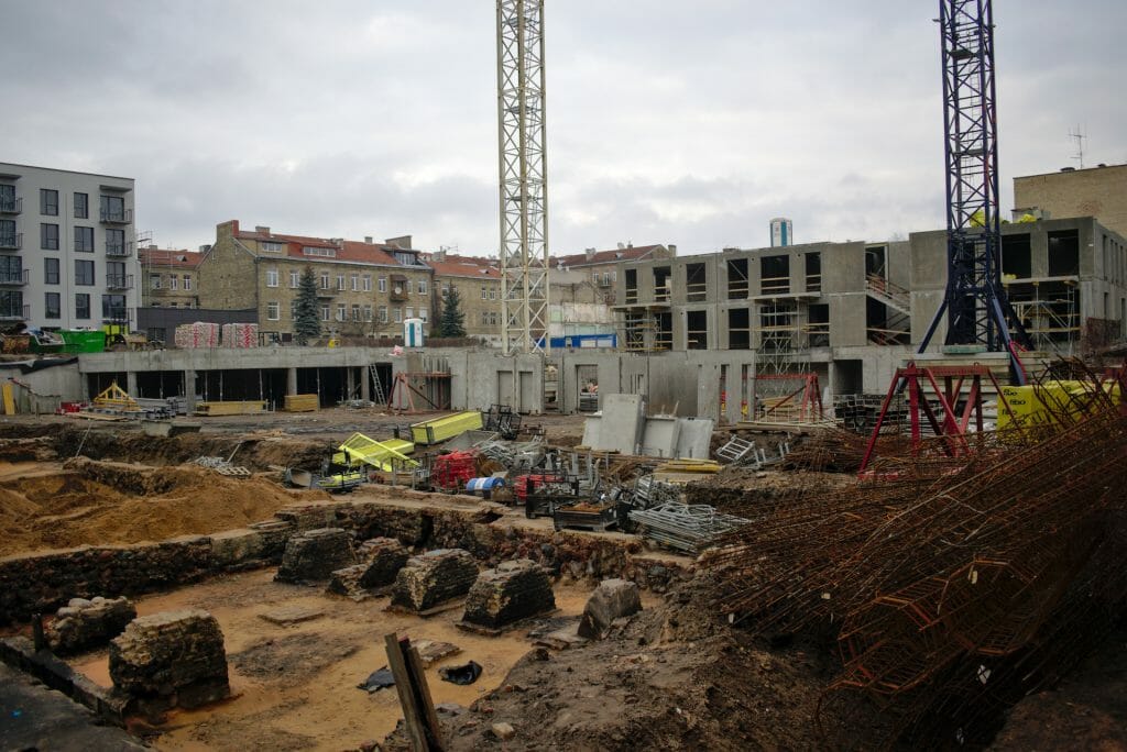 Baltas lapas Mindaugo 1 etapas (Aguonų g. 17) - Multi apartment - construction photos