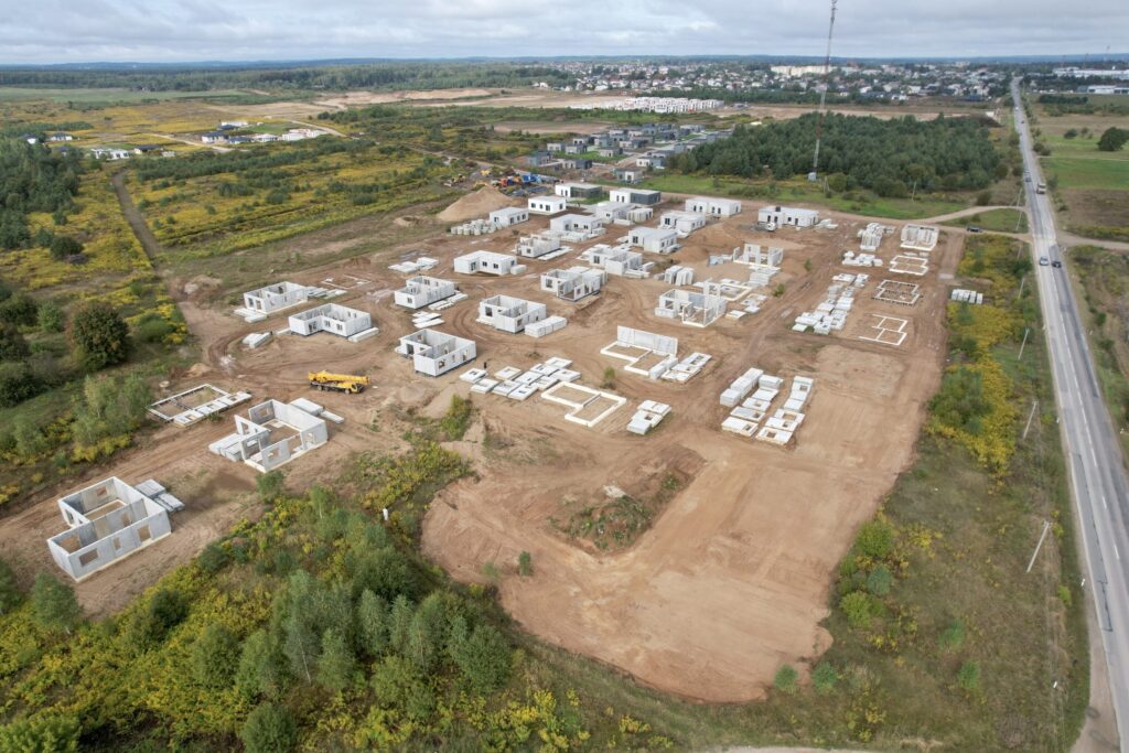 Trakų kaimynystė 1 etapas (Zubiškių g. 2 - 82) - Private house community - construction photos