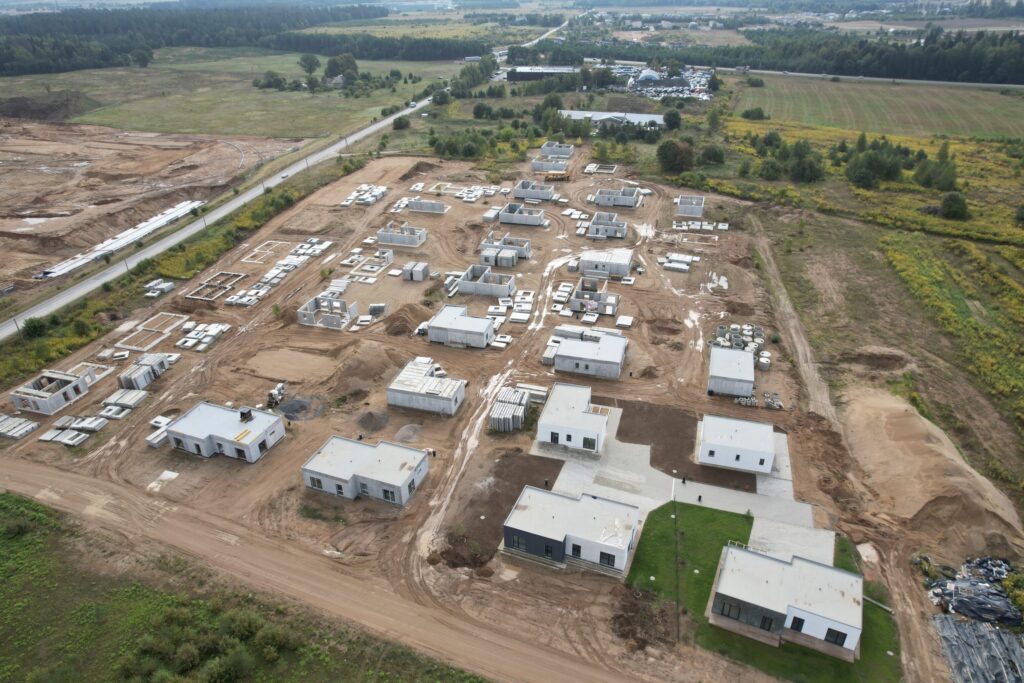 Trakų kaimynystė 1 etapas (Zubiškių g. 2 - 82) - Private house community - construction photos