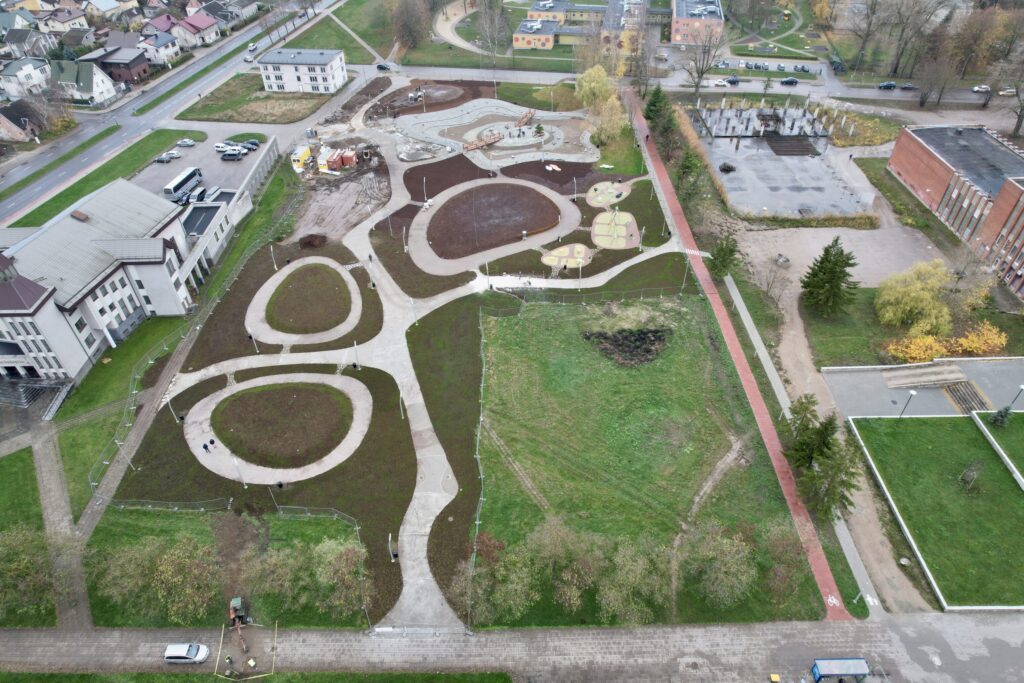 Sakurų parkas (Taikos pr. 70B) - Park - ehituse fotod