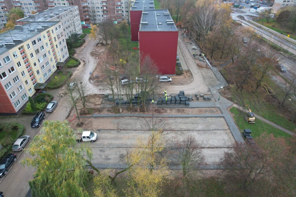 Statybininkų pr., Žardininkų g. kiemų sutvarkymas (Statybininkų pr., Žardininkų g.) - Kelias - statybų nuotraukos