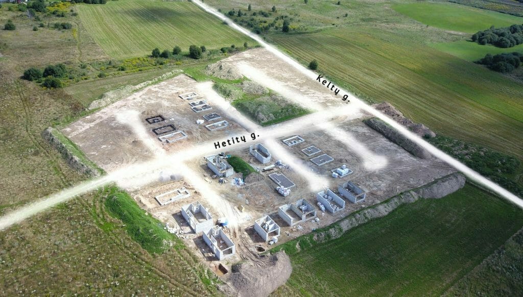 Hetitų g. namai (Hetitų g. 1, 2, 3, 4, 5, 6, 7, 8, 9, 10, 11, 12, 14, 16, 22, 24, 26, 28, 32, 33, 34, 35, 36, 37, 39, 41, 43, 47, 49) - Private house community - construction photos