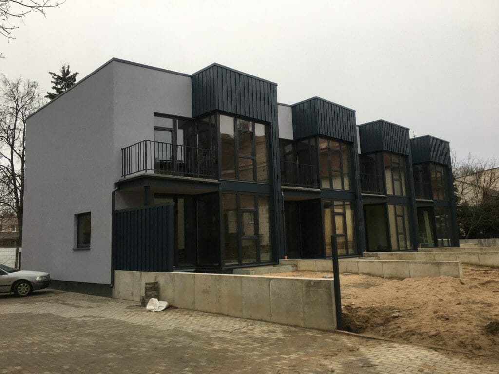 Garsioji 5 (Garsioji g. 5) - Sublokuoti namai - statybų nuotraukos