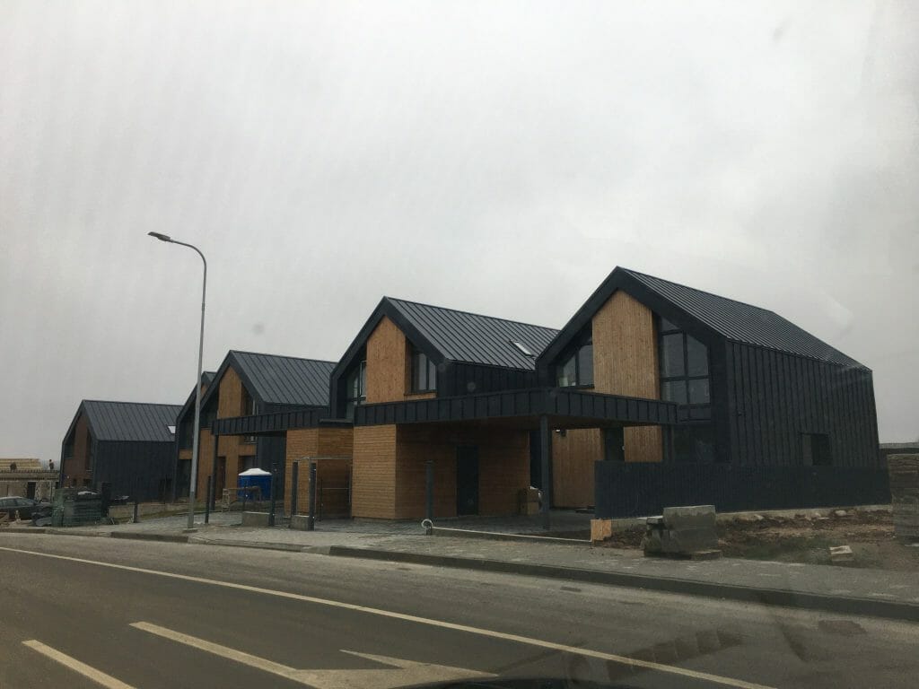 Hills Street (Šatrininkų g. 3, 5, 7, 9, 11, 13, 15, 17, 19, 21, 23) - Ridaelamu - ehituse fotod