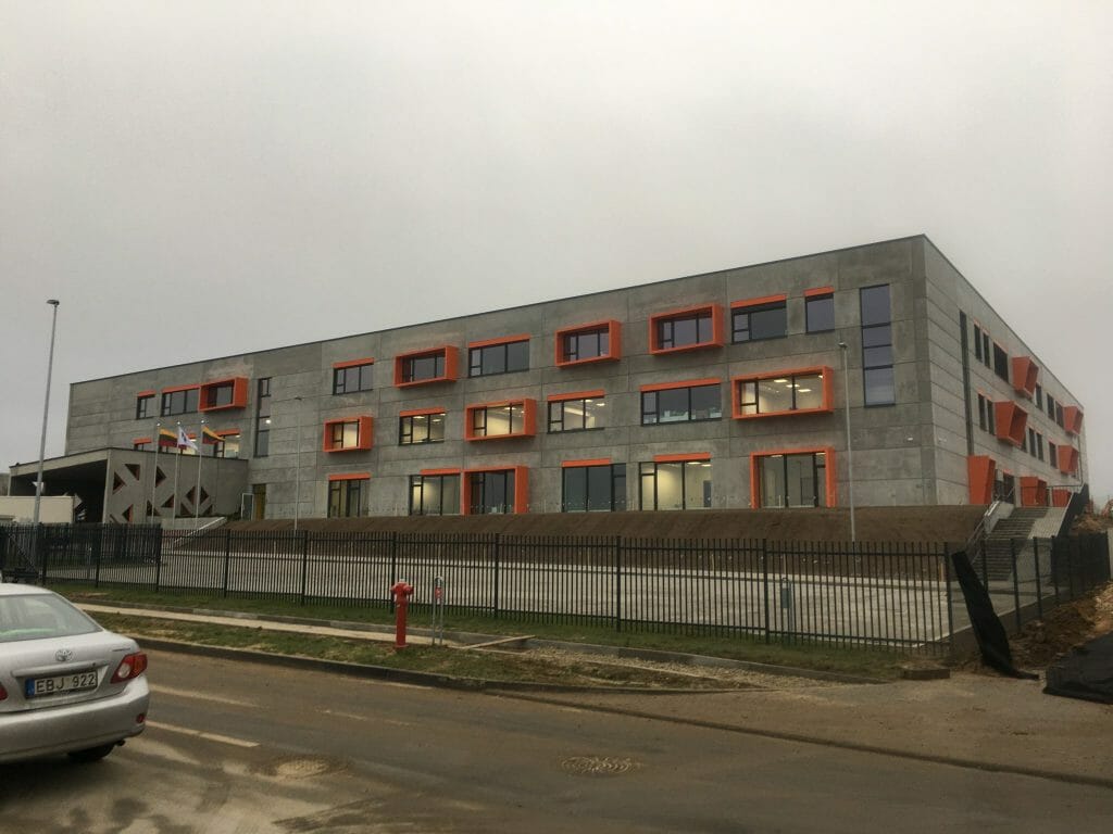 Karalienės Mortos mokykla ir darželis "Vaikystės sodas" (Lukšinės g. 29) - Primary and secondary education - construction photos