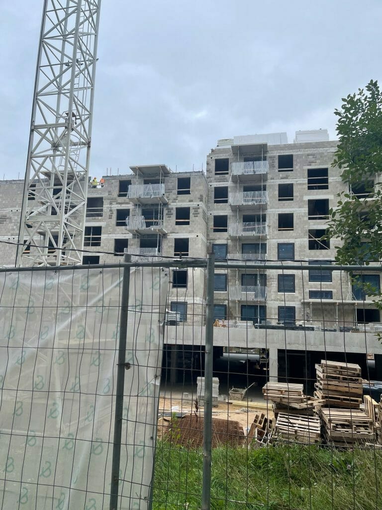 Vakarų Lėnas (Girulių g. 22) - Korterelamu - ehituse fotod